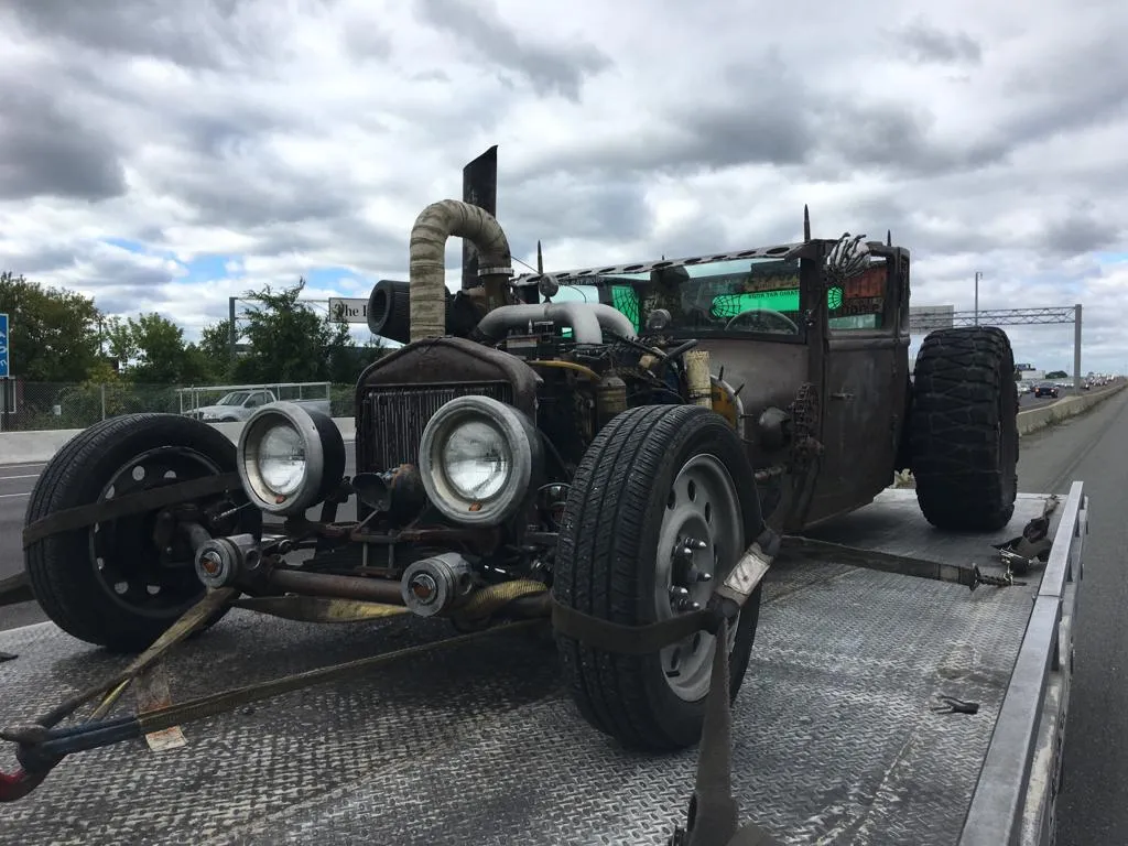 Toronto Classic Car Towing 13
