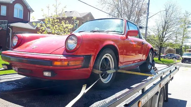 Toronto Classic Car Towing 16