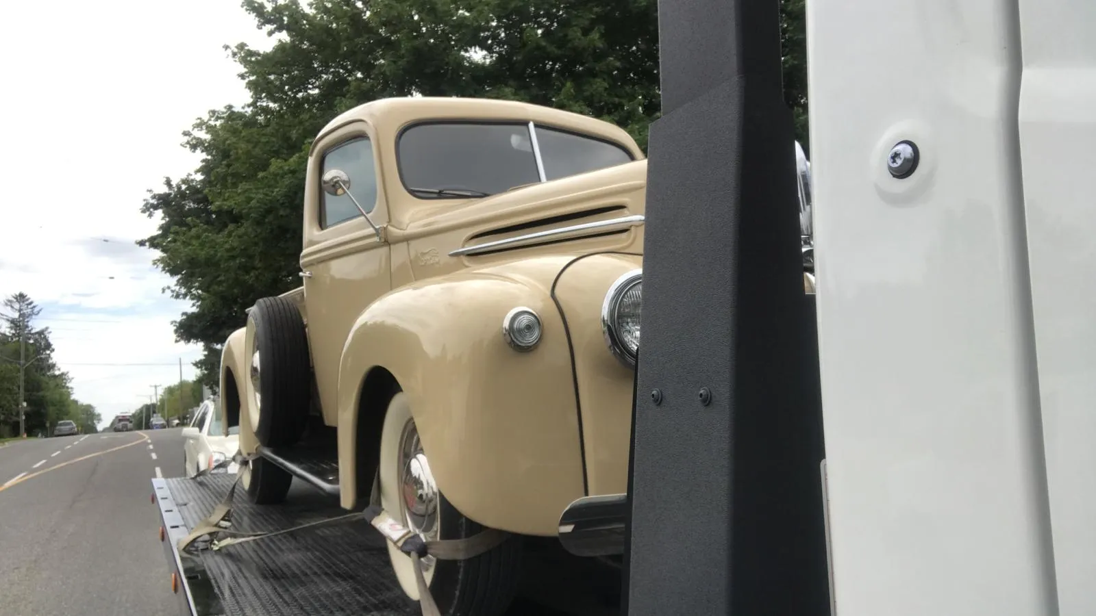 Toronto Classic Car Towing 25