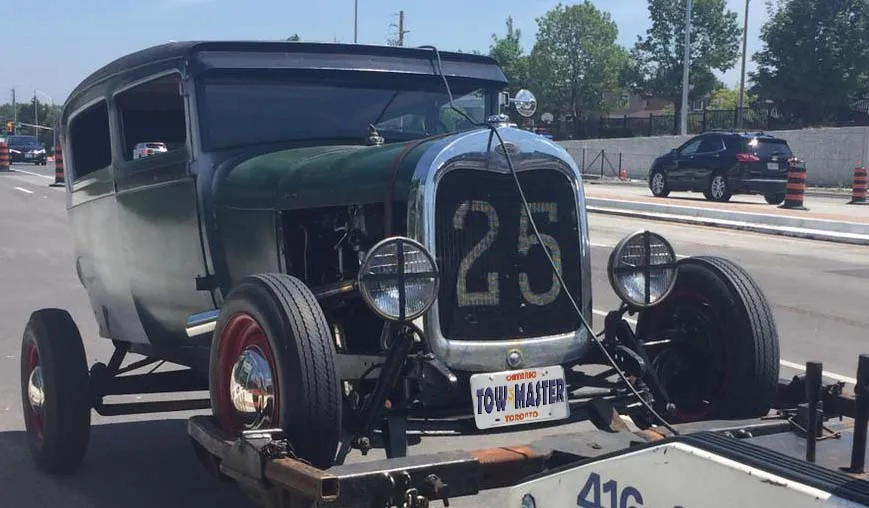 Toronto Classic Car Towing 27