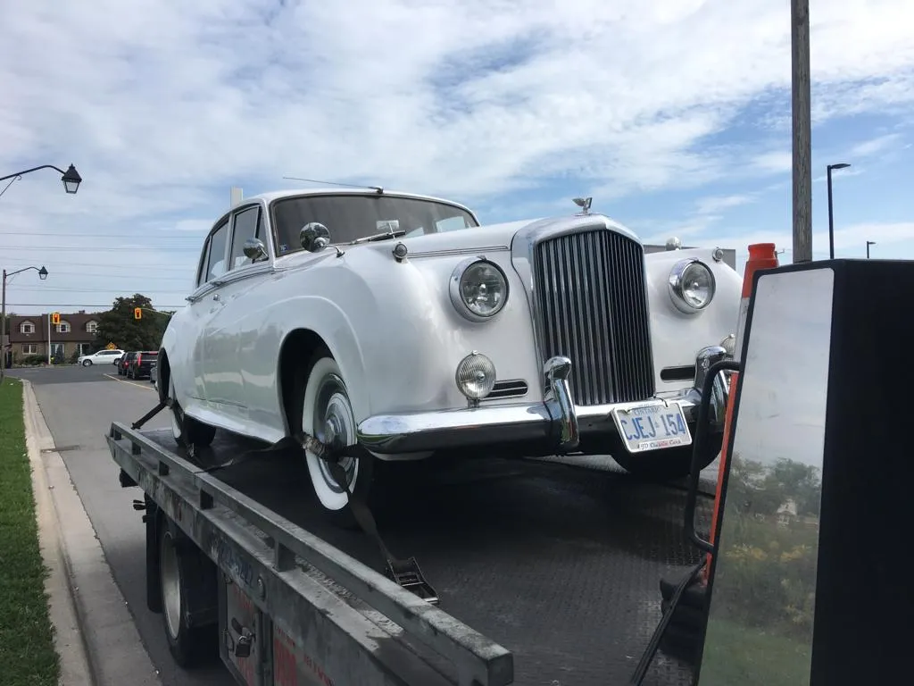 Toronto Classic Car Towing 34