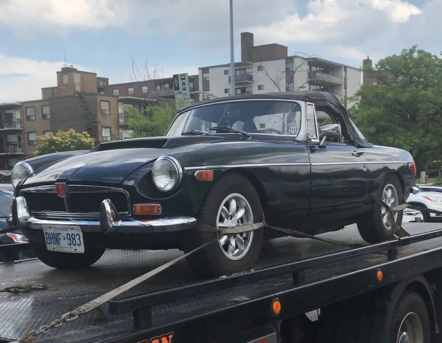 Toronto Classic Car Towing 37