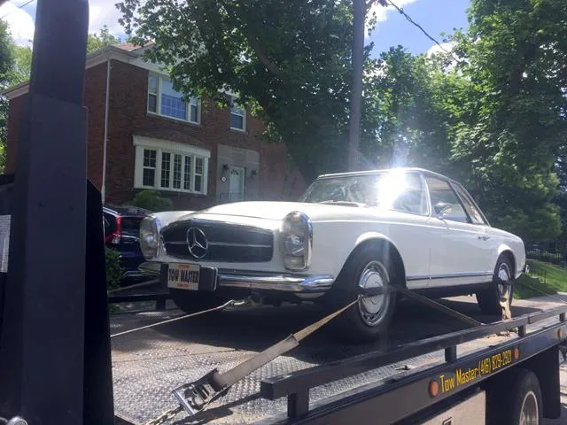 Toronto Classic Car Towing 4