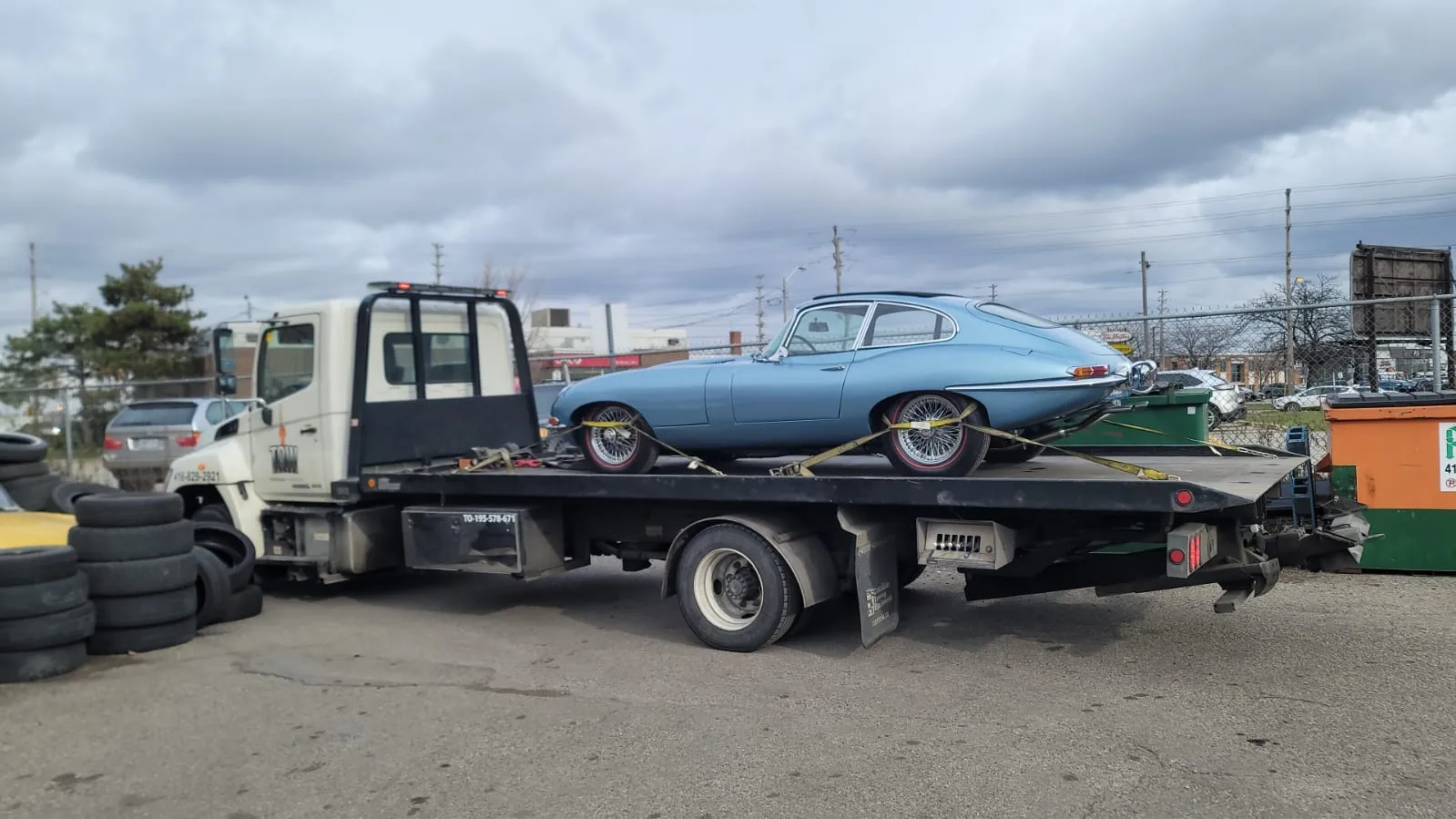 Toronto Classic Car Towing 42