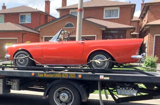 Toronto Classic Car Towing 5