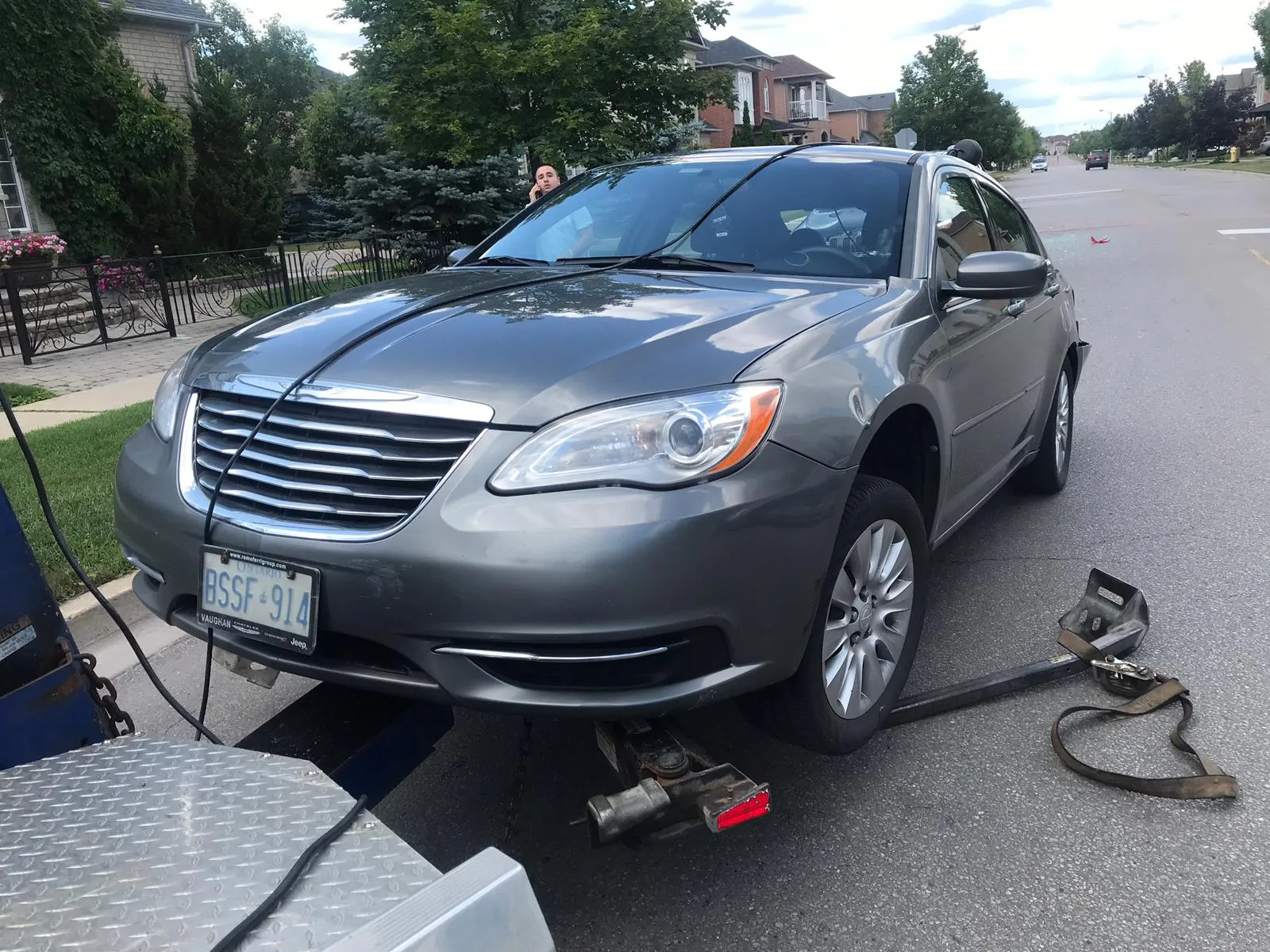 Toronto Luxury Towing 13