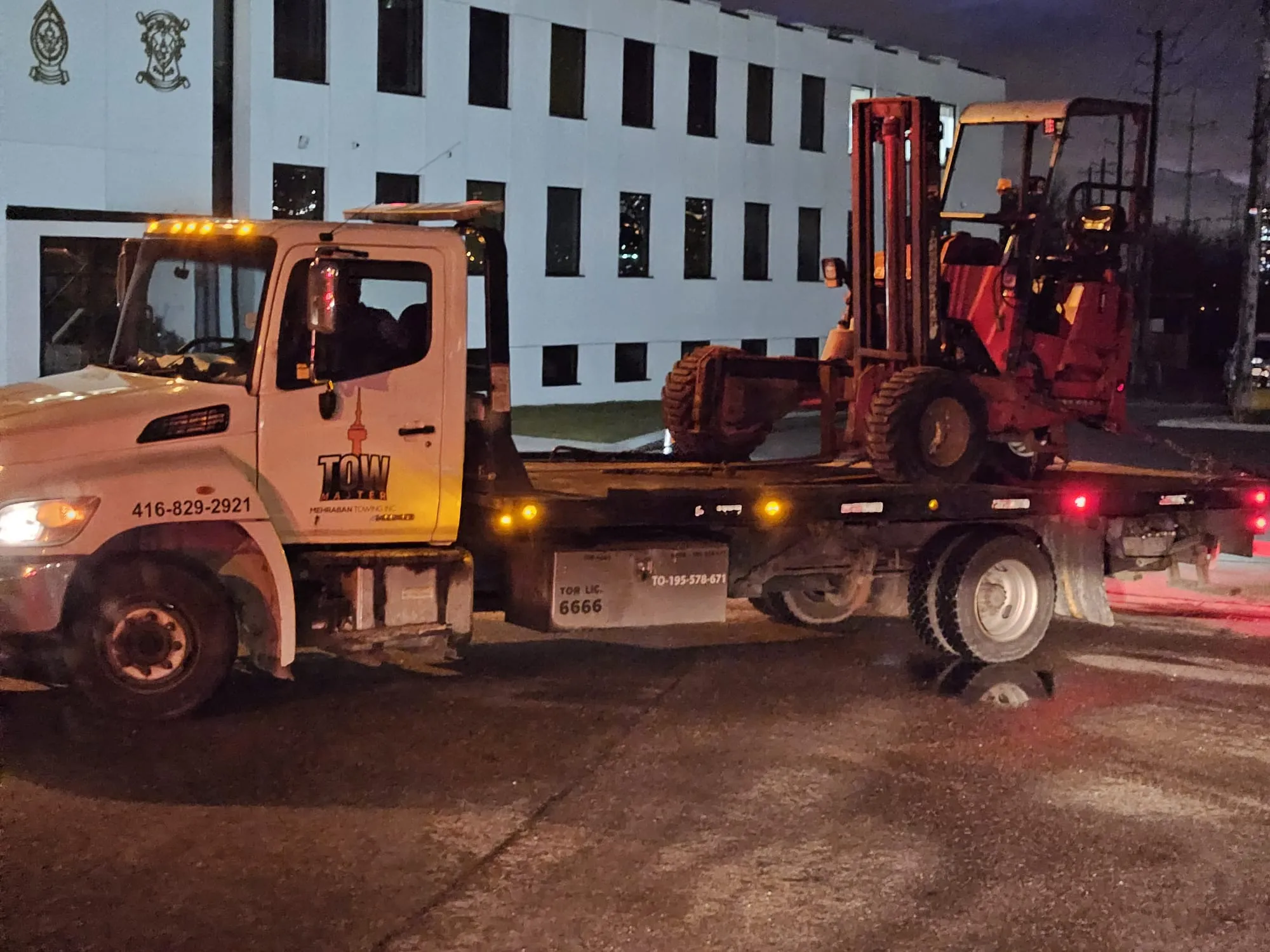 Toronto Special Towing 21