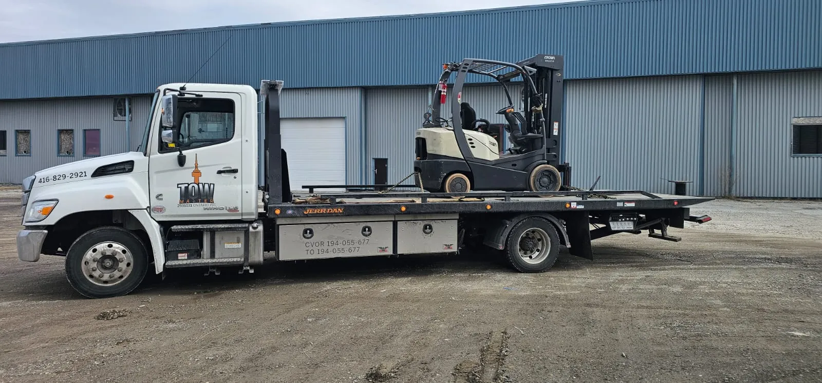 Toronto Special Towing 37