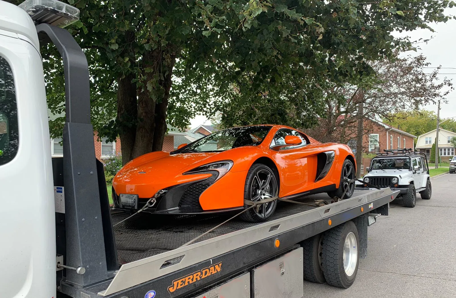 Toronto Super Sports Cars Towing 16