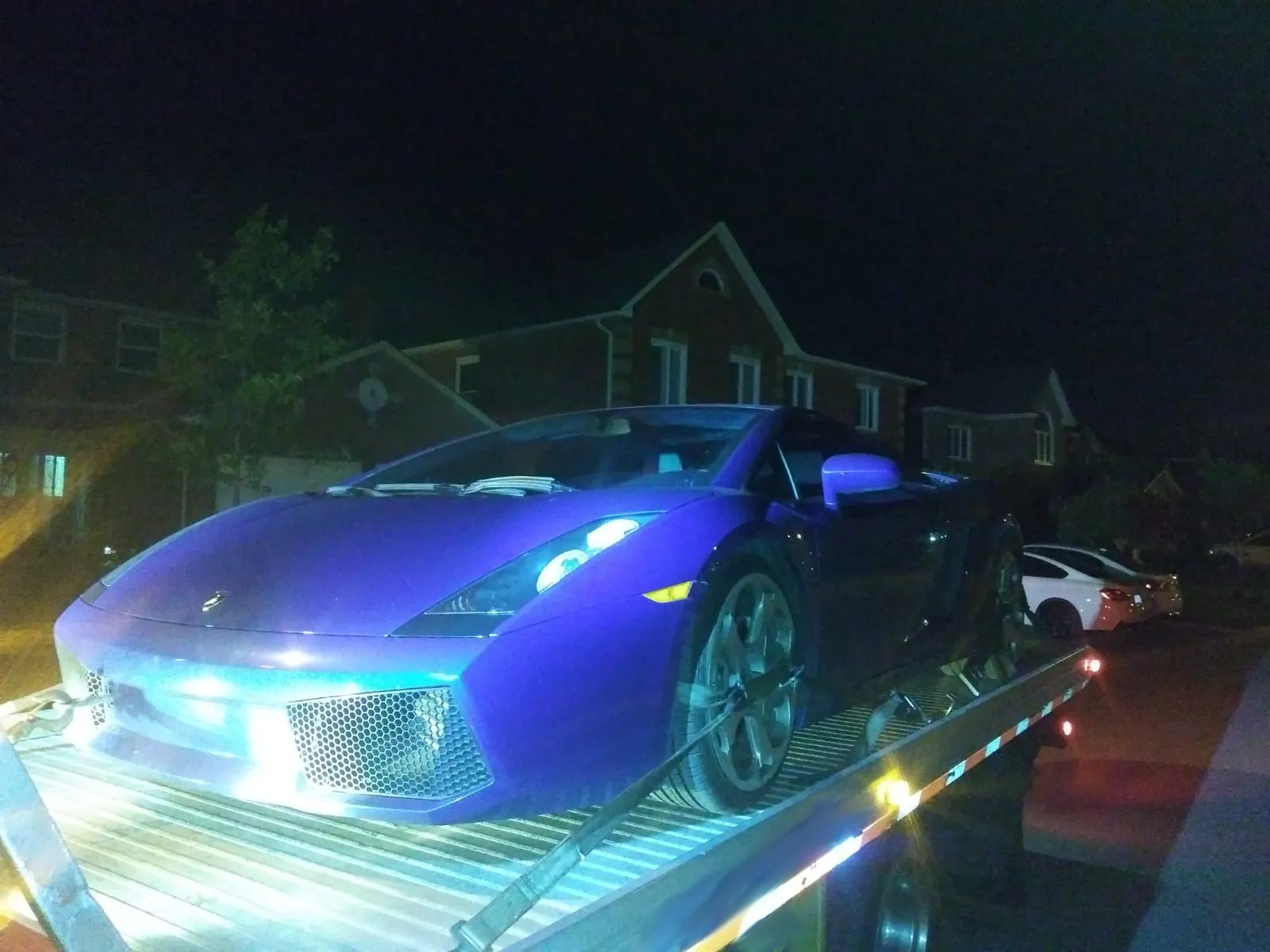 Toronto Super Sports Cars Towing 30