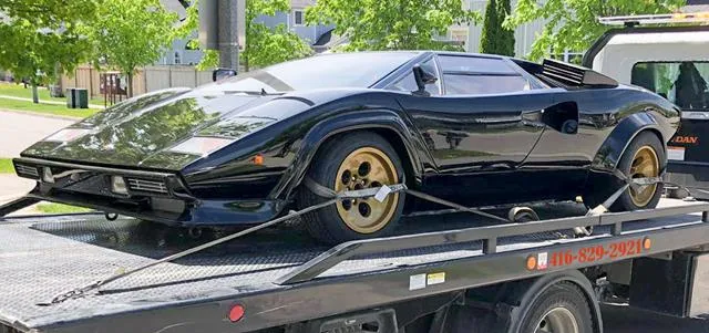 Toronto Super Sports Cars Towing 9
