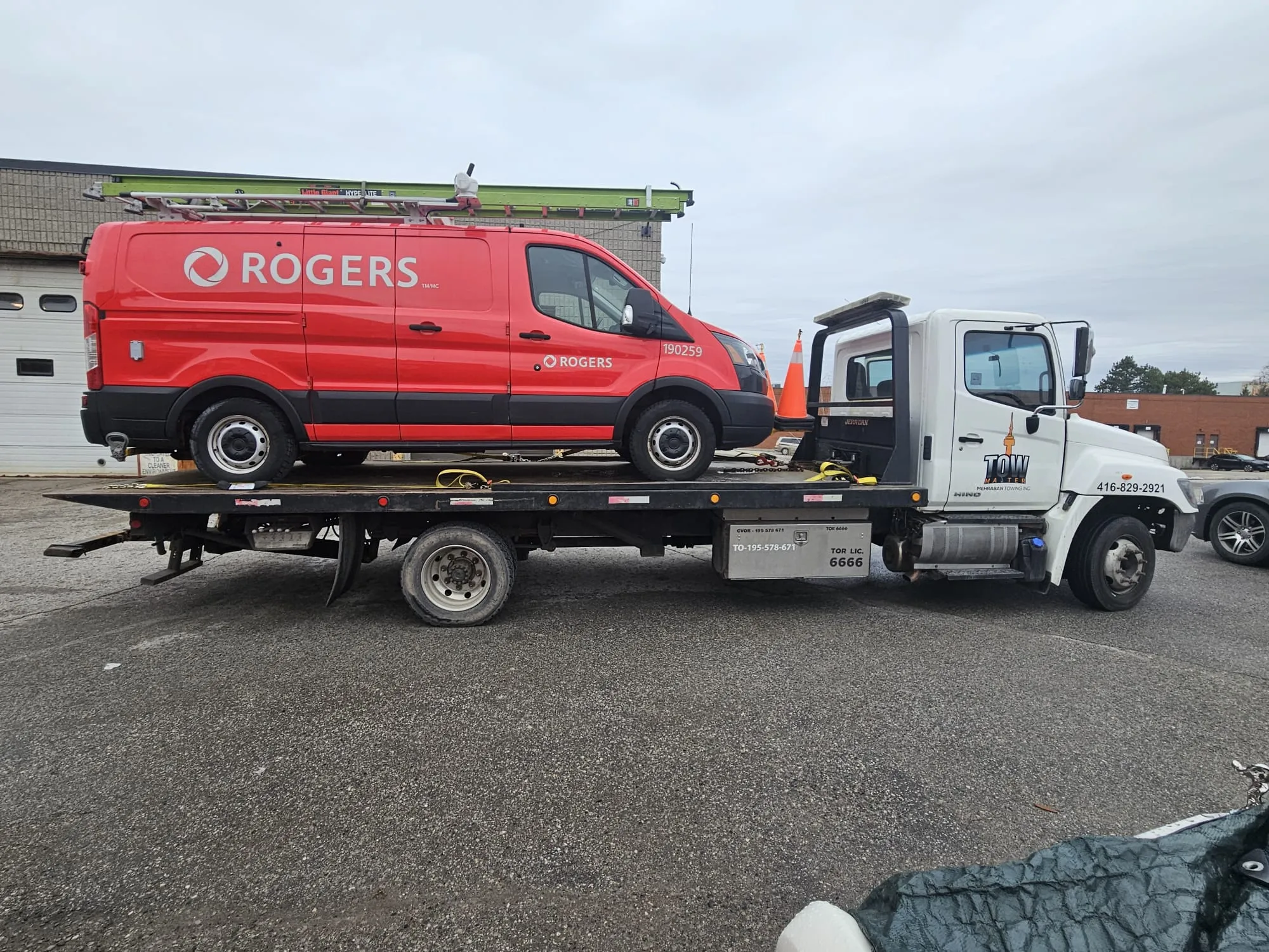Toronto Towing 60